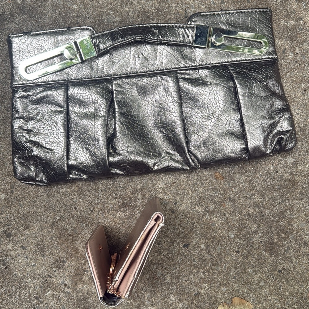 Two items! Metallic Silver Clutch and Adrienne Vittadini Rose Gold Card Holder - Picture 5 of 12